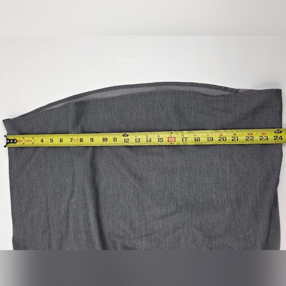 FIGS Casma Three-Pocket Scrub Top Gray Technical Collection Women's M‎ - Picture 14 of 15